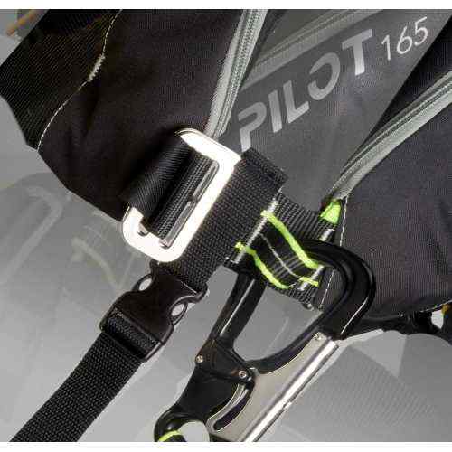 Giubbotto salvataggio automatico Pilot 165N Plastimo - Particolare per attacco cordone ombelicale