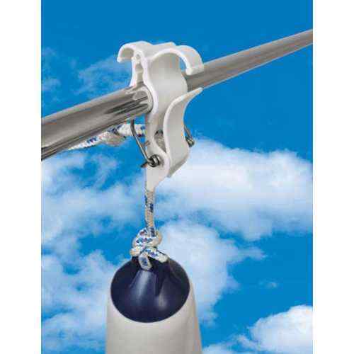 Gancio porta parabordo Crofender utilizzo parabordo