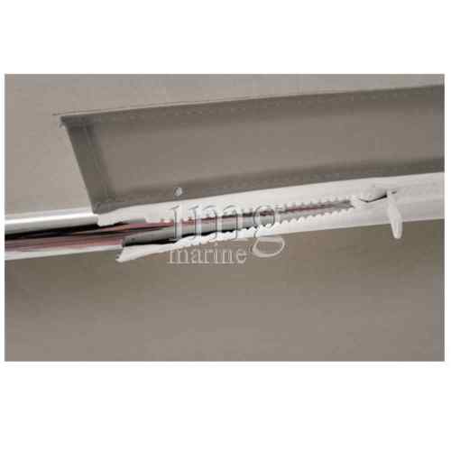 Applicazione cerniera lampo su tasca arco